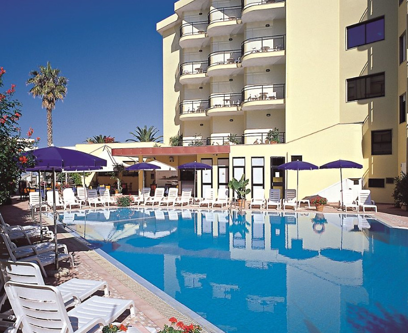 Rina Hotel 4*