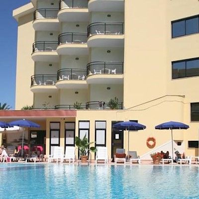 Rina Hotel